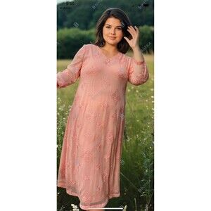 Wedding guest cocktail party embroidered ball gown  fully lined size 18  Y2K fas